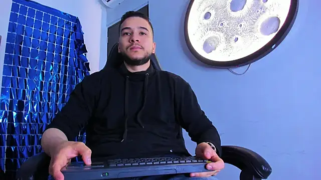 mike 257 online show from April 14, 11:49 am