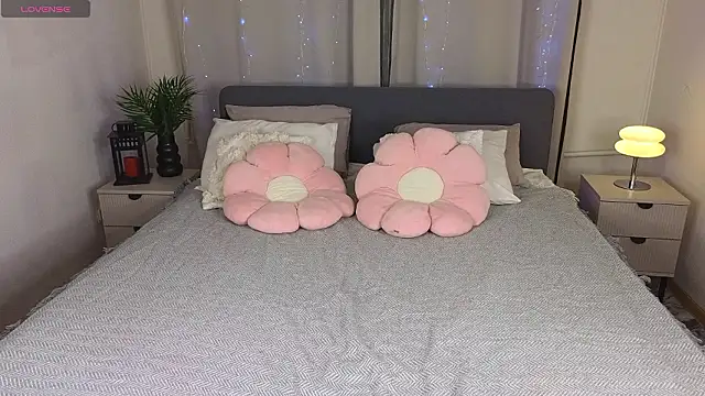 crisp1n online show from February 11, 5:40 pm