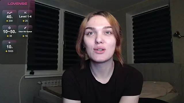 EmiliaRhodes online show from October 20, 9:26 pm