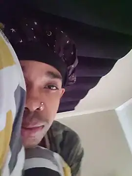 Snapshot of AlgeeBoksburg chatting on March 15, 10:10 am AlgeeBoksburg online show from March 15, 10:10 am