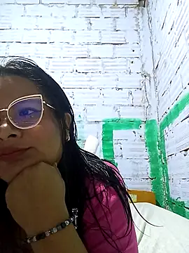 celeste122595 online show from May 14, 2:40 am