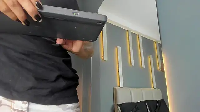 ArohomLester online show from November 29, 11:02 am