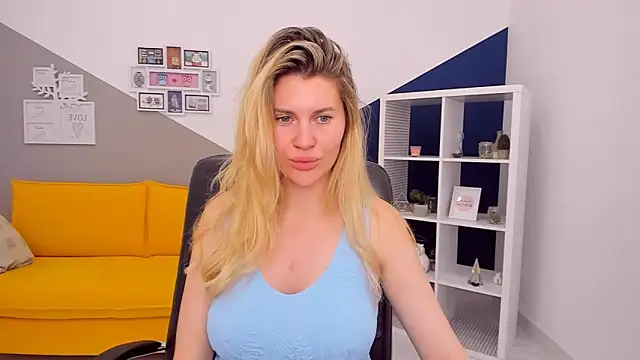 AryaAltkerer online show from April 26, 3:21 pm