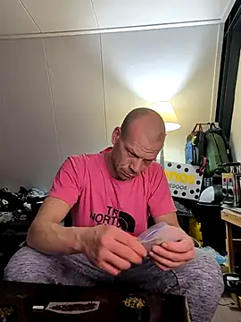 Snapshot of Kinky_Play1 chatting on January 10, 8:32 pm Kinky Play1 online show from January 10, 8:32 pm