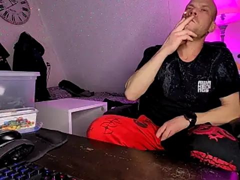 Kinky Play1 online show from January 31, 9:35 pm