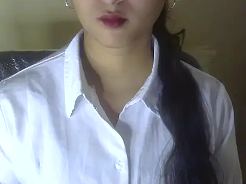 Snapshot of shimz_ chatting on December 3, 6:54 am shimz online show from December 3, 6:54 am