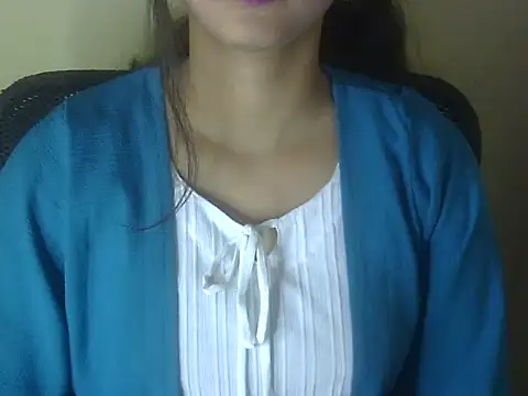 Snapshot of shimz_ chatting on December 16, 9:03 am shimz online show from December 16, 9:03 am