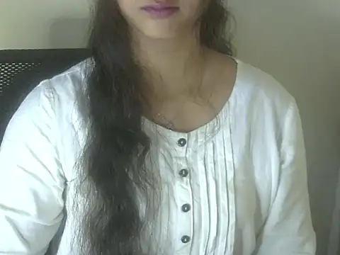 Snapshot of shimz_ chatting on December 23, 6:33 am shimz online show from December 23, 6:33 am