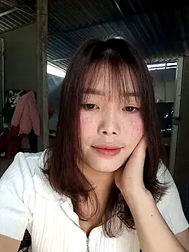 Fish yellow online show from December 16, 1:10 am