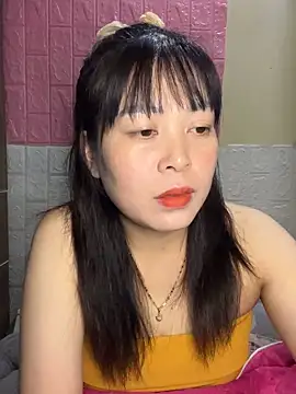 Butterfly kee online show from November 6, 2:07 pm