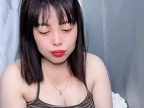 Butterfly kee online show from February 1, 2:04 pm