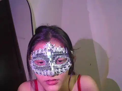 Hottie hania online show from November 4, 4:28 pm