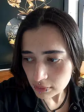 Snapshot of KittenMiss_ chatting on November 4, 8:52 pm KittenMiss online show from November 4, 8:52 pm