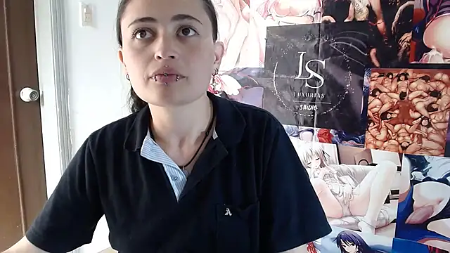 Snapshot of KittenMiss_ chatting on November 7, 7:58 pm KittenMiss online show from November 7, 7:58 pm