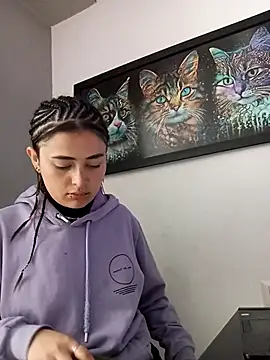 Snapshot of KittenMiss_ chatting on November 20, 7:24 pm KittenMiss online show from November 20, 7:24 pm