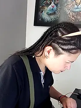 Snapshot of KittenMiss_ chatting on November 24, 7:24 pm KittenMiss online show from November 24, 7:24 pm