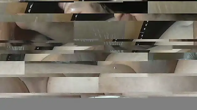 Snapshot of GADDAR_TR06 chatting on February 20, 9:54 am GADDAR TR06 online show from February 20, 9:54 am