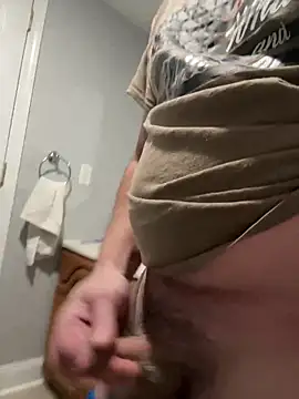 Snapshot of Kneetoe2025 chatting on December 17, 9:15 am Kneetoe2025 online show from December 17, 9:15 am