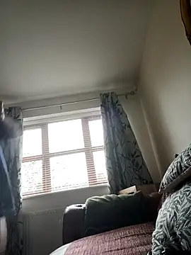 Maya 29x online show from November 12, 2:17 pm