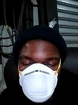 loVbRo1 online show from November 21, 7:01 pm