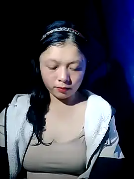 lisa-bae00 online show from November 6, 11:33 am