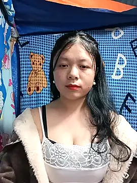 lisa-bae00 online show from December 14, 12:21 pm