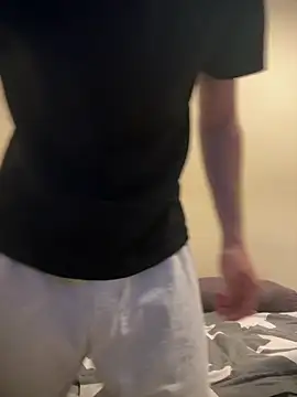 Paapii1098 online show from April 17, 10:35 pm