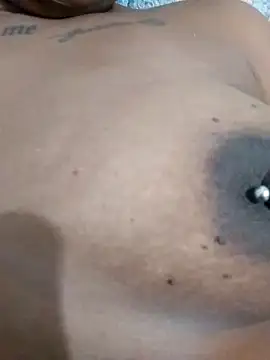 Jennyy31 online show from October 23, 12:10 am