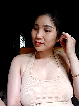 Bear bear0 online show from April 24, 1:19 am