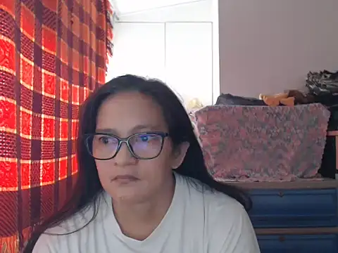 Kinkybela2025 online show from February 19, 11:45 pm