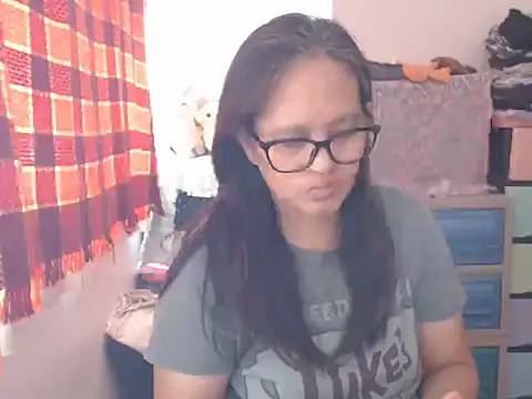 Kinkybela2025 online show from March 8, 2:04 am