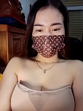 Family-Lovee online show from November 16, 6:24 pm