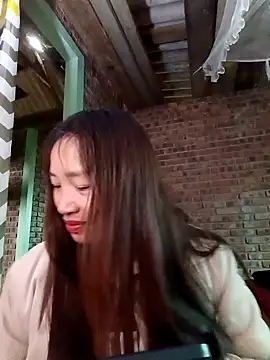 Snapshot of sowbibi chatting on December 23, 1:14 am sowbibi online show from December 23, 1:14 am