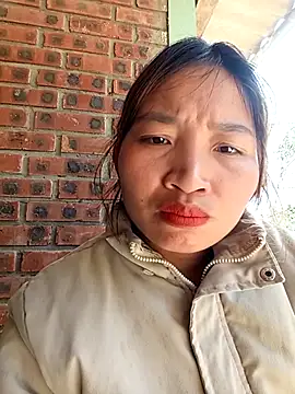 Snapshot of sowbibi chatting on January 18, 5:11 am sowbibi online show from January 18, 5:11 am