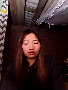 Snapshot of sowbibi chatting on February 6, 10:57 pm sowbibi online show from February 6, 10:57 pm