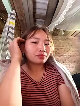 Snapshot of sowbibi chatting on February 13, 3:35 am sowbibi online show from February 13, 3:35 am