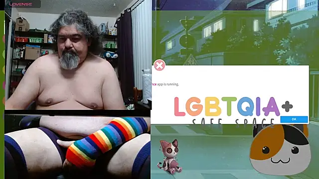 geekycastillo online show from December 3, 4:09 am