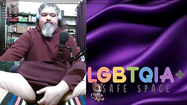 geekycastillo online show from February 20, 5:48 am