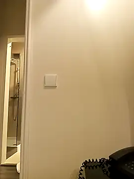 portuguesacasada online show from February 17, 6:25 pm