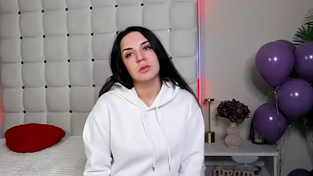 AlsouKass online show from December 5, 6:33 am