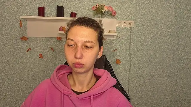 CuteEllii online show from November 21, 5:06 am