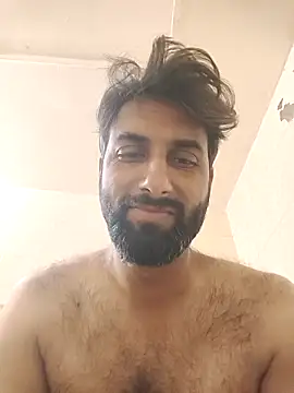 Snapshot of shail1987 chatting on February 20, 1:46 am shail1987 online show from February 20, 1:46 am