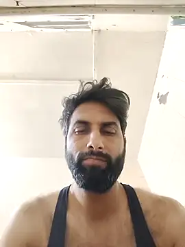 Snapshot of shail1987 chatting on February 25, 1:15 am shail1987 online show from February 25, 1:15 am