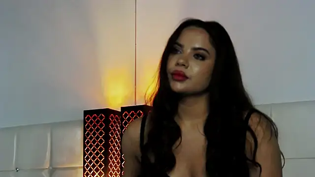 KarinaSparks online show from November 1, 6:48 am