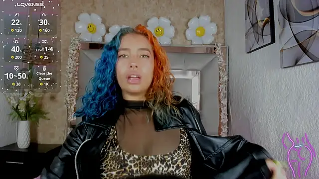 Cristall ravven online show from November 20, 3:01 pm