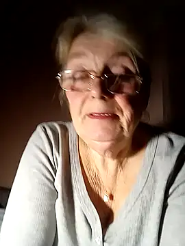 AmyLove353 online show from October 26, 7:53 pm