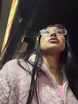 Violeet-Smith online show from October 30, 12:45 am