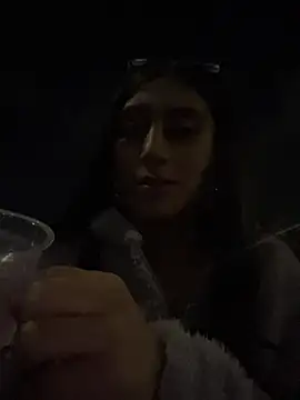 Violeet-Smith online show from March 5, 2:07 am