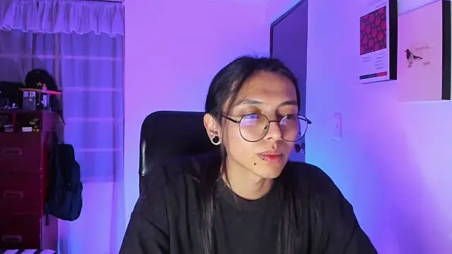  Astrea  online show from February 18, 1:23 am