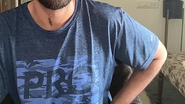 MakeMeAwareAah online show from November 29, 5:43 am